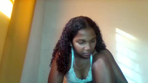 mila_lunah online show from April 8, 2026, 4:45 am