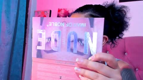 Snapshot of mila_nixon01 chatting on April 17, 2026, 2:58 am MILA online show from April 17, 2026, 2:58 am