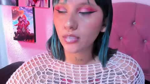 Snapshot of mila_nixon01 chatting on May 28, 2026, 5:32 pm MILA online show from May 28, 2026, 5:32 pm