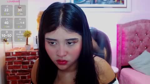 mila_quin online show from March 8, 2026, 1:04 pm