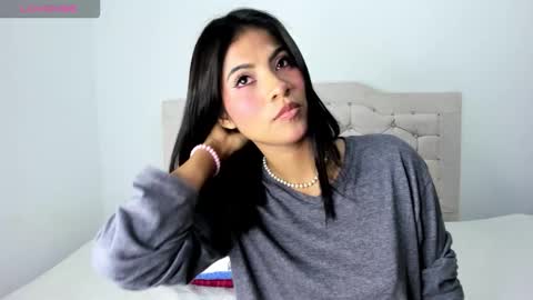 laura online show from November 1, 2025, 5:31 am