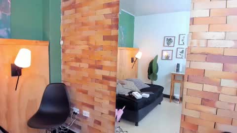 Snapshot of mila_samy chatting on September 11, 2025, 12:05 pm Mila and samy online show from September 11, 2025, 12:05 pm