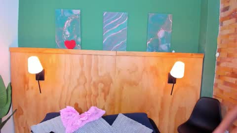 Snapshot of mila_samy chatting on October 21, 2025, 12:17 pm Mila and samy online show from October 21, 2025, 12:17 pm