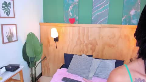 Snapshot of mila_samy chatting on October 23, 2025, 12:04 pm Mila and samy online show from October 23, 2025, 12:04 pm