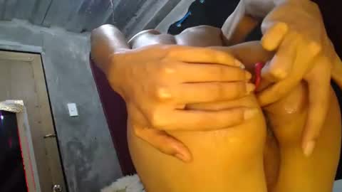 Snapshot of mila_seductressxx chatting on June 6, 2026, 1:21 am mila_seductressxx online show from June 6, 2026, 1:21 am