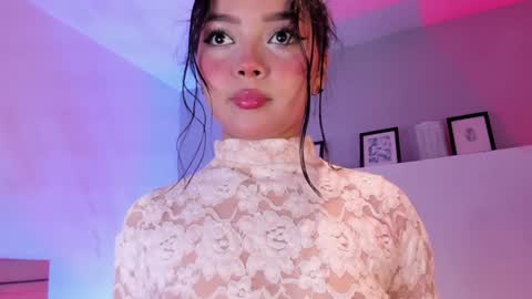 Snapshot of mila_shay chatting on January 25, 2025, 11:44 am Mila online show from January 25, 2025, 11:44 am