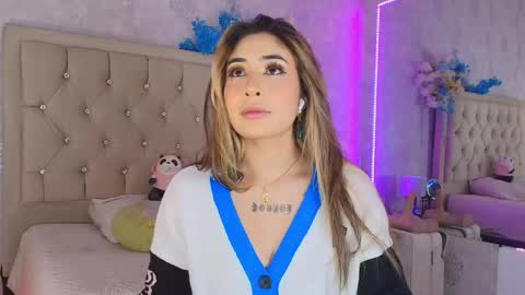 Snapshot of mila_smirnovavk chatting on May 12, 2026, 3:47 am MILA online show from May 12, 2026, 3:47 am
