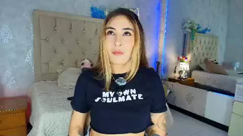 Snapshot of mila_smirnovavk chatting on June 12, 2026, 4:00 am MILA online show from June 12, 2026, 4:00 am