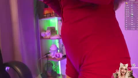 Snapshot of mila_snoow chatting on November 13, 2025, 11:53 am M I L A online show from November 13, 2025, 11:53 am