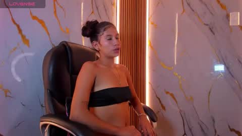 Mila online show from March 16, 2026, 5:44 am