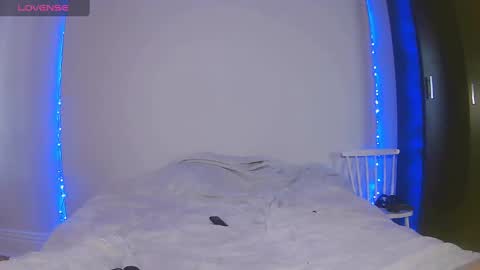 Mila online show from February 21, 2025, 11:10 pm