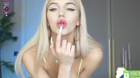 Mila and u can call me sweet bunny online show from May 1, 2026, 9:47 am