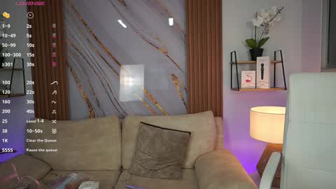 Snapshot of milacrave chatting on September 29, 2025, 11:48 am milacrave online show from September 29, 2025, 11:48 am