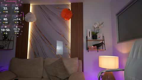 Snapshot of milacrave chatting on October 30, 2025, 11:33 am milacrave online show from October 30, 2025, 11:33 am