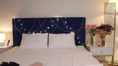 Snapshot of milademies chatting on February 19, 2025, 1:40 am Miss Cutie online show from February 19, 2025, 1:40 am