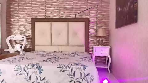 Snapshot of miladiosa chatting on May 21, 2026, 11:39 am miladiosa online show from May 21, 2026, 11:39 am