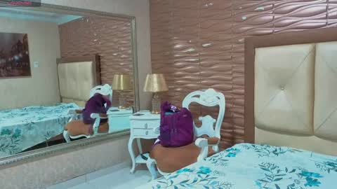 Snapshot of miladiosa chatting on July 5, 2026, 11:50 am miladiosa online show from July 5, 2026, 11:50 am