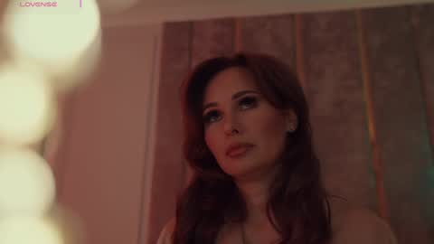        online show from October 4, 2025, 9:57 pm