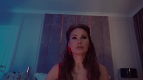        online show from February 2, 2026, 6:06 pm