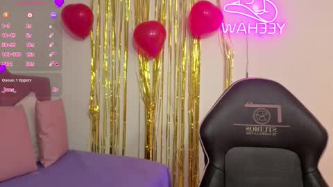 milah_tay online show from February 24, 2026, 11:41 am