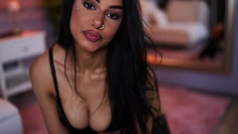 Mila online show from April 22, 2026, 8:43 pm