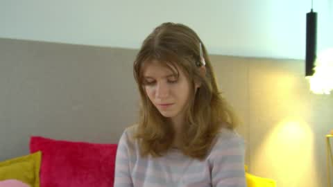 Snapshot of milamaelis chatting on March 29, 2026, 6:35 am Mila online show from March 29, 2026, 6:35 am
