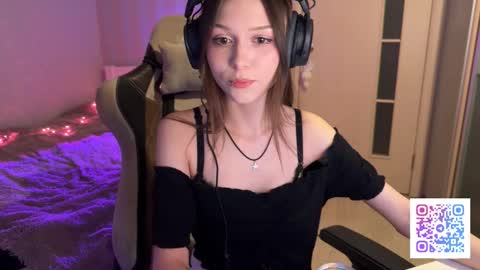 milamiuu online show from February 5, 2026, 2:00 pm