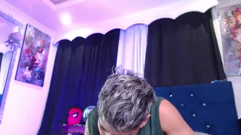 Snapshot of milan_anxel chatting on June 7, 2026, 1:43 am Milan Anxel online show from June 7, 2026, 1:43 am