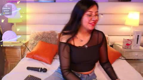 Snapshot of milan_sweetie chatting on June 6, 2026, 10:03 pm milan_sweetie online show from June 6, 2026, 10:03 pm