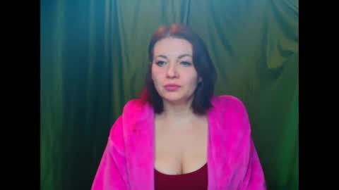 milana9732 online show from April 11, 2026, 7:29 pm