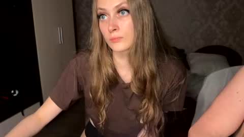 Snapshot of milana_sexwife chatting on June 25, 2026, 11:20 pm Dan and Milana online show from June 25, 2026, 11:20 pm