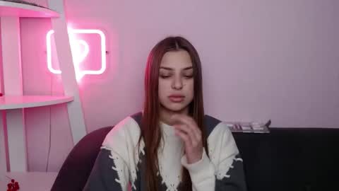 milanaangelas online show from February 10, 2026, 8:46 pm