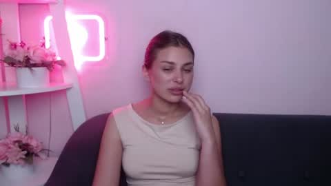 milanaangelas online show from June 29, 2026, 10:15 am