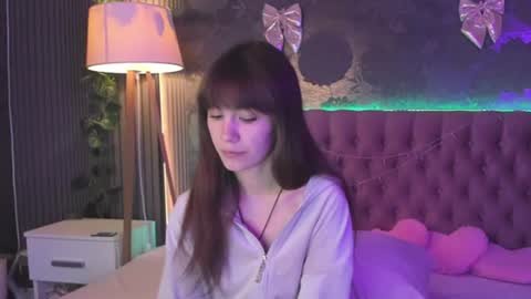 Milana online show from June 10, 2026, 12:37 pm
