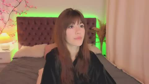 Milana online show from June 15, 2026, 5:20 am