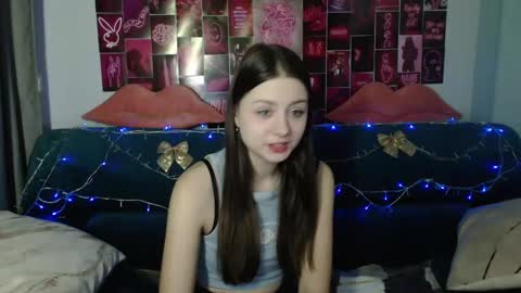 Snapshot of milanaroz chatting on January 16, 2025, 5:53 am milanaroz online show from January 16, 2025, 5:53 am