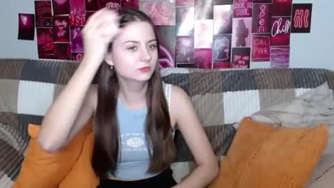 Snapshot of milanaroz chatting on January 27, 2025, 5:26 pm milanaroz online show from January 27, 2025, 5:26 pm