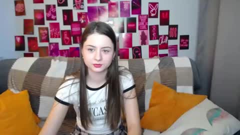 Snapshot of milanaroz chatting on February 27, 2025, 8:50 am milanaroz online show from February 27, 2025, 8:50 am