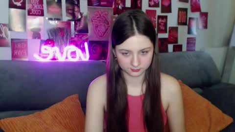 Snapshot of milanaroz chatting on November 23, 2025, 5:51 am milanaroz online show from November 23, 2025, 5:51 am