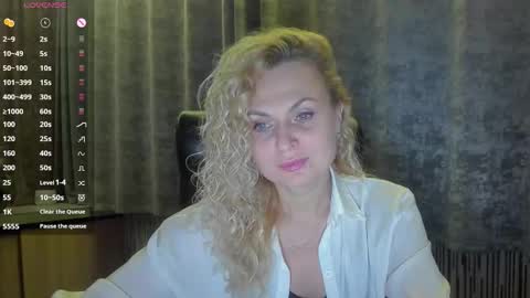 Snapshot of milanna_x chatting on September 15, 2025, 10:10 pm milanna_x online show from September 15, 2025, 10:10 pm