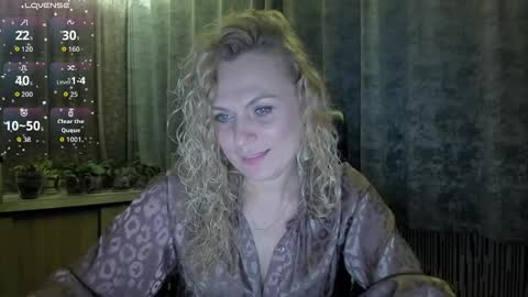 Snapshot of milanna_x chatting on November 10, 2025, 6:18 pm milanna_x online show from November 10, 2025, 6:18 pm