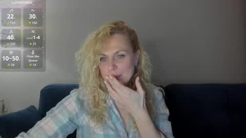 Snapshot of milanna_x chatting on November 11, 2025, 7:03 pm milanna_x online show from November 11, 2025, 7:03 pm