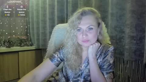 milanna_x online show from December 14, 2025, 10:36 pm