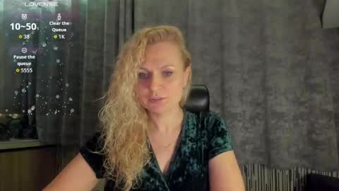 milanna_x online show from March 2, 2026, 6:48 pm