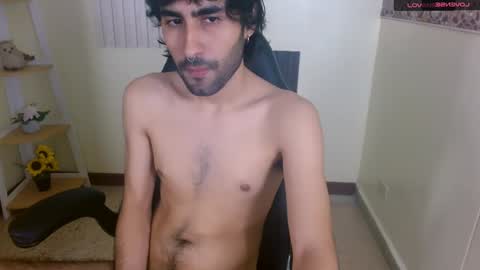 Snapshot of milanzaire chatting on December 13, 2024, 5:05 am milanzaire online show from December 13, 2024, 5:05 am