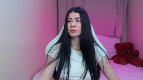 milasecretsss online show from March 29, 2026, 6:41 pm