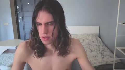 Snapshot of milaslovv chatting on June 18, 2026, 5:30 am Mila online show from June 18, 2026, 5:30 am