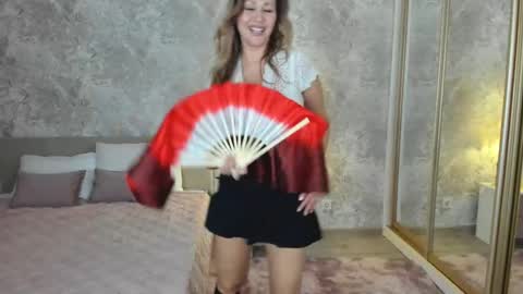 Snapshot of milaurban chatting on April 11, 2026, 7:45 am milaurban online show from April 11, 2026, 7:45 am