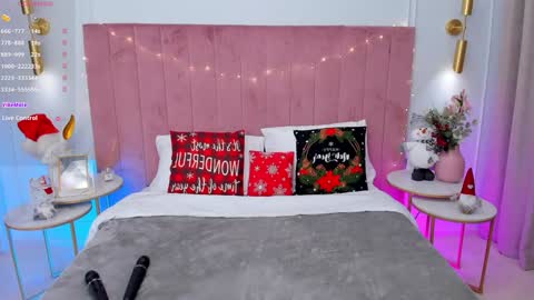 Snapshot of milavox chatting on December 24, 2024, 5:38 am Mia online show from December 24, 2024, 5:38 am