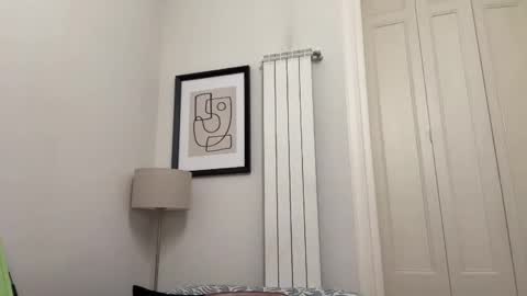 Snapshot of milayah chatting on November 1, 2025, 3:25 pm Mila online show from November 1, 2025, 3:25 pm